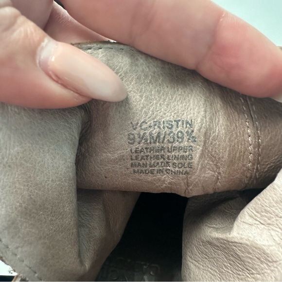 Vinca Camuto Ristin Booties - Picture 7 of 7